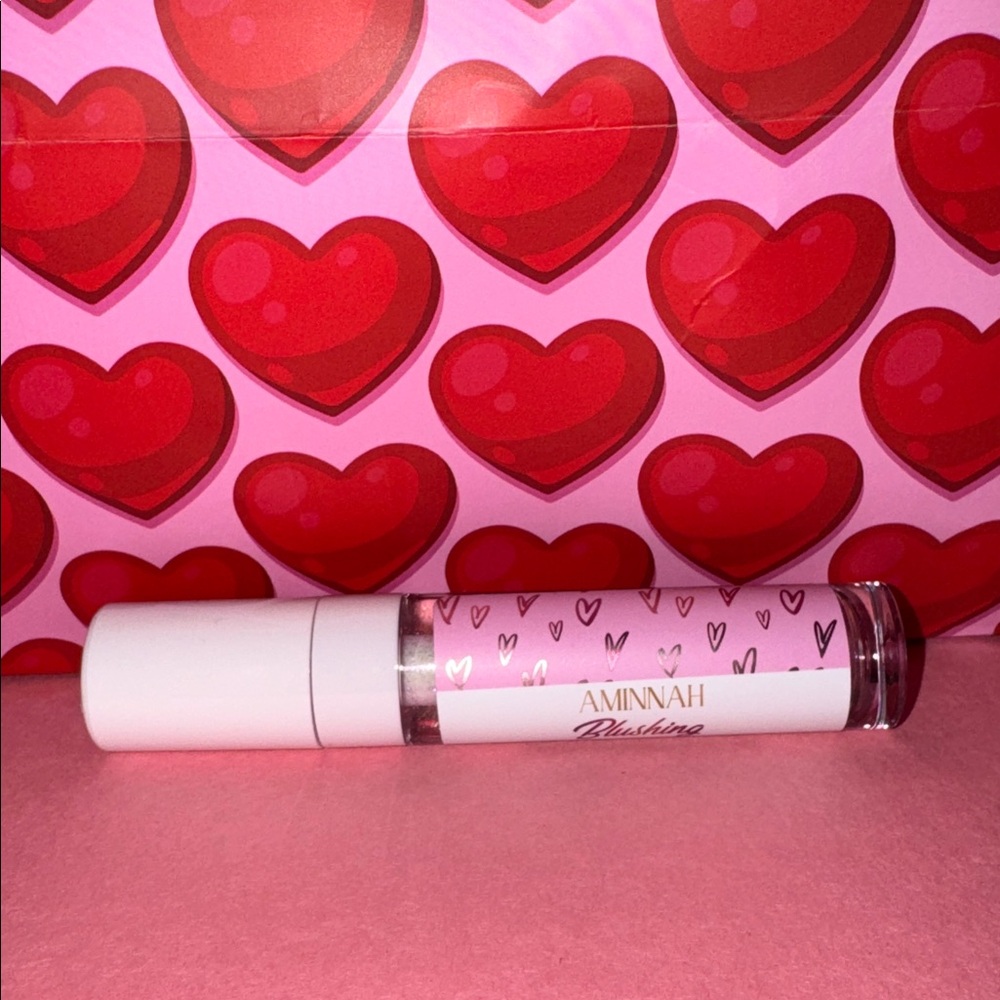 AMINNAH Blushing color changing ph lip oil 👄 - Picture 3 of 6